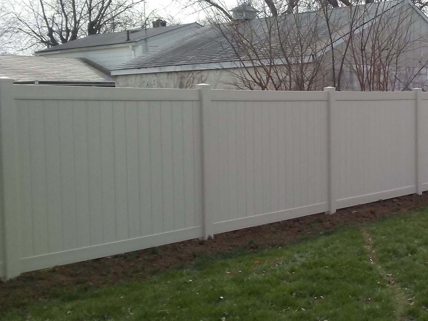 Worthington Ohio wood privacy fencing